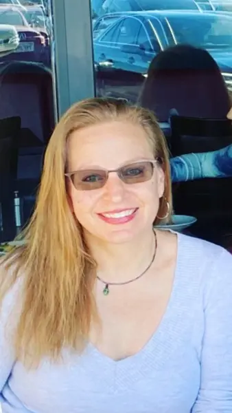 Link to an attending person's profile