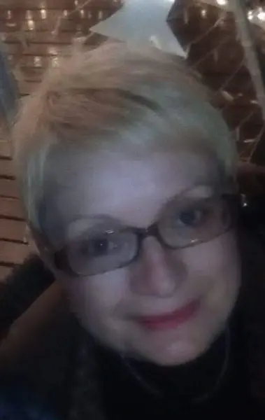 Link to an attending person's profile
