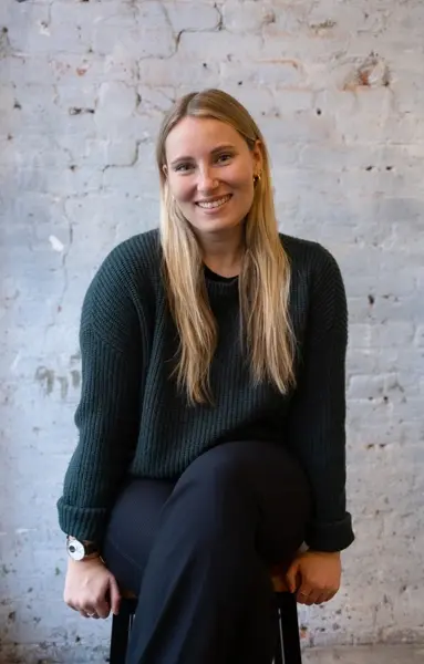 Link to an attending person's profile